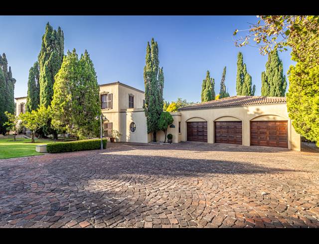 4 BEDROOM HOUSE FOR SALE IN DAINFERN GOLF ESTATE